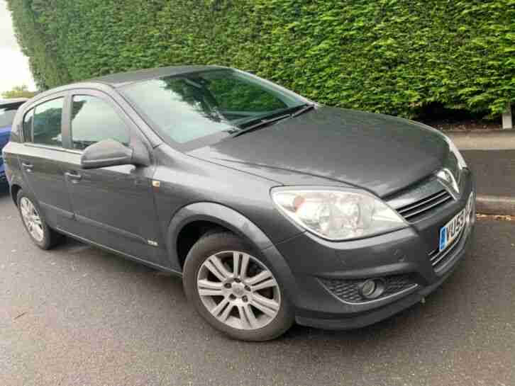 Vauxhall Astra 1.8 automatic 2009