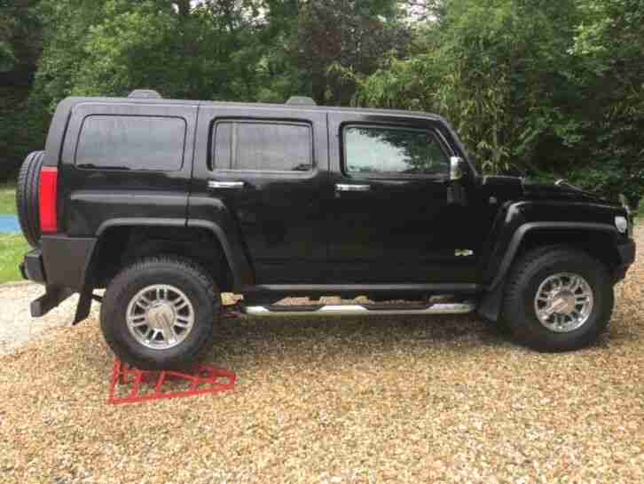 Hummer H3 Luxury Auto 3.7L RIGHT HAND DRIVE only a few in this country