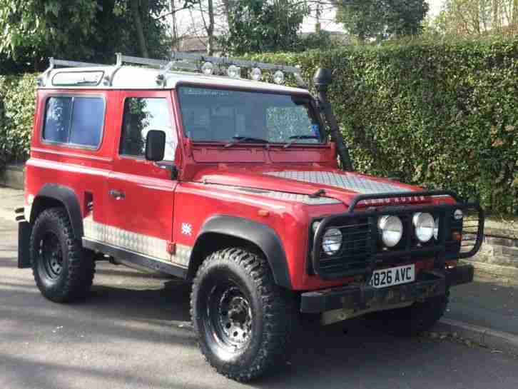 1990 G LAND ROVER DEFENDER 90 COUNTY STATION WAGON 4C SW DT DIESEL RED