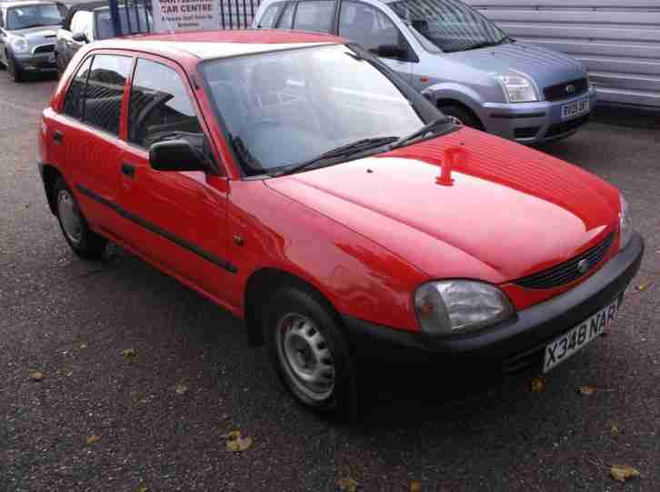 2000 Charade 2000 LXI SE RED 1.3