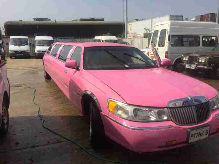 2002 LINCOLN TOWN CAR AUTO PINK limo