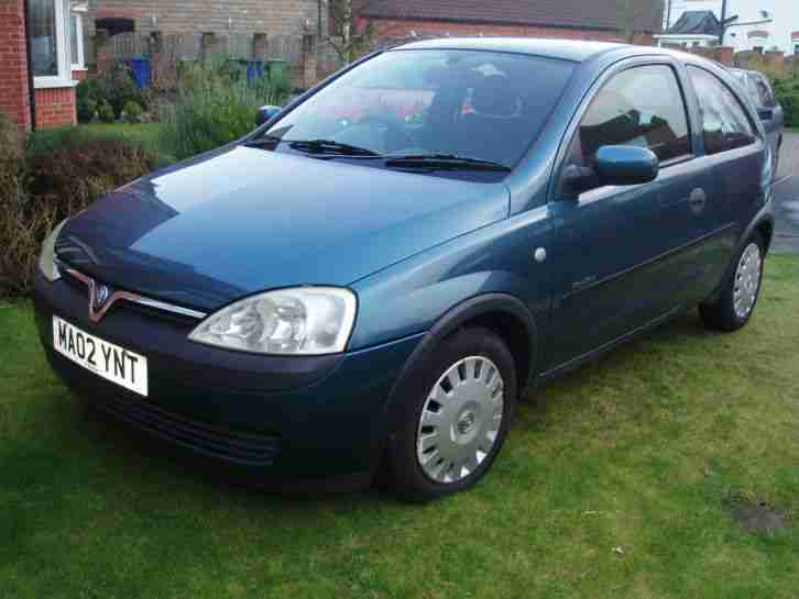 2002 VAUXHALL CORSA 1.2 COMFORT in BLUE with 77000 miles