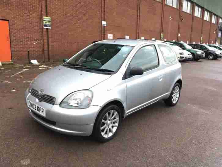 2003 Toyota Yaris 1.0 VVT i Colour Collection 3dr
