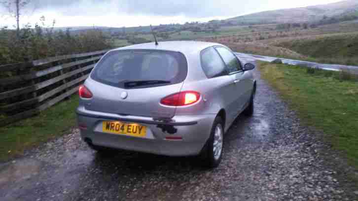 2004 ALFA ROMEO 147 T SPARK LUSSO SILVER. Good condition, 12 months MOT