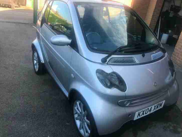 2004 Smart Smart 0.7 Passion CONVERTIBLE AIR CON FULL LEATHER HEATED SEATS