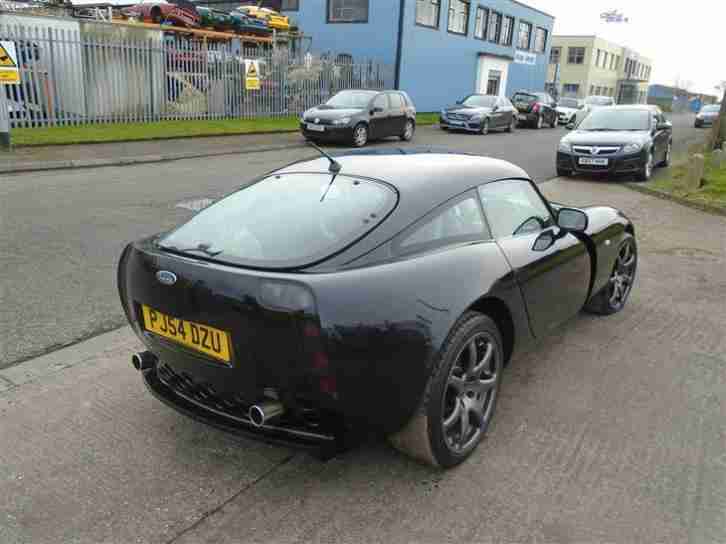 2004 TVR T350 COUPE , 3.6 IN ROLLS ROYCE SAPPHIRE BLACK . WITH CREAM BLUE TRIM