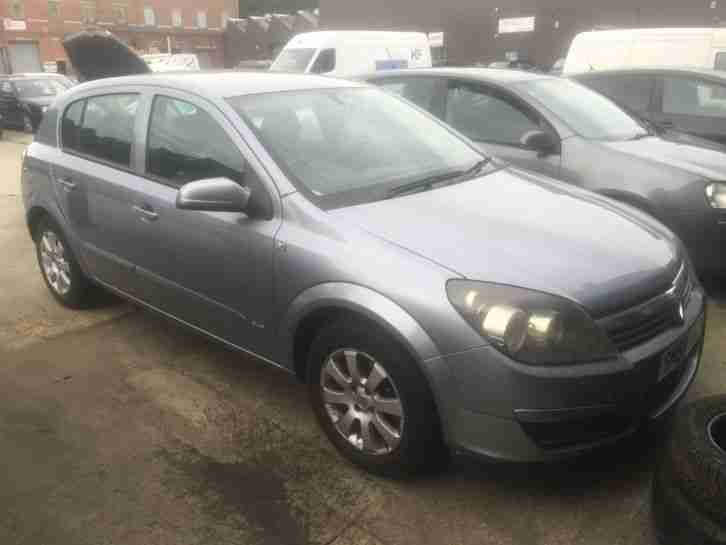 2004 VAUXHALL ASTRA CLUB TWINPORT SILVER