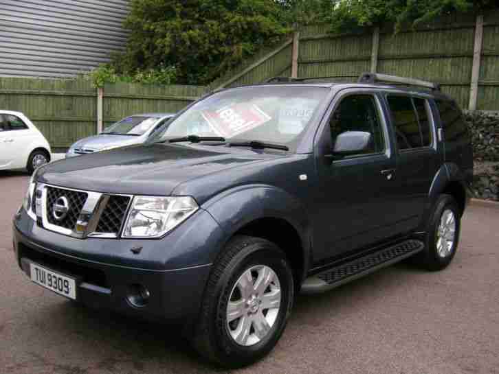2005 Nissan Pathfinder 2.5dCi 174 T Spec DIESEL, 7 SEATER, AUTOMATIC.LEATHER.