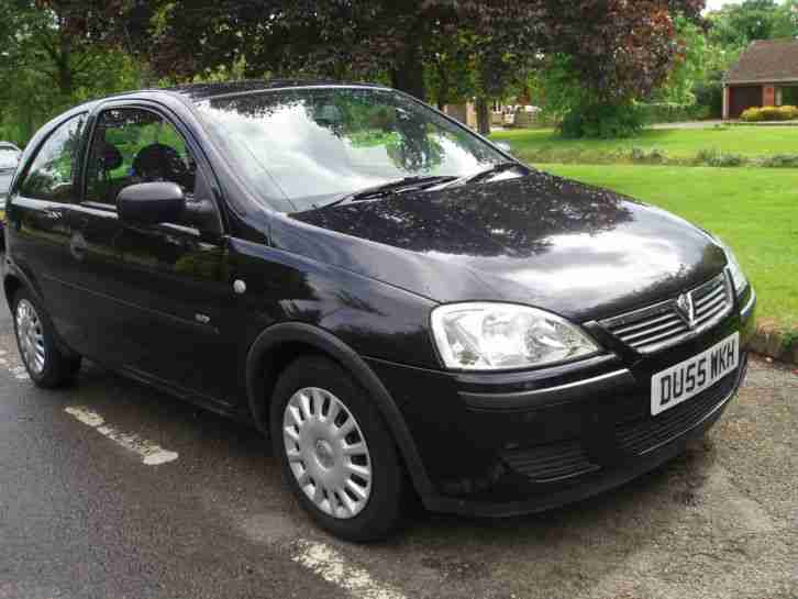 2005 VAUXHALL CORSA 1.0 LIFE in Black with