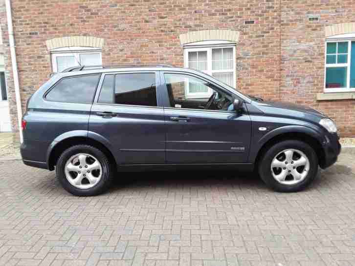 2009 NEW SHAPE Ssangyong Kyron 2.0TD auto EX Black Leather IMMACULATE CONDITION