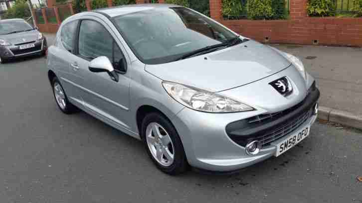 2009 peugeot 207 1.4 full mot 75k very good and clean condition