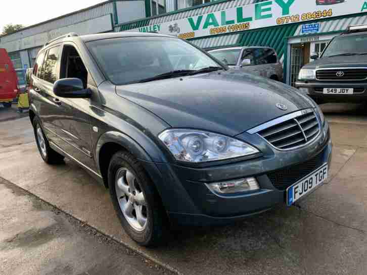 2009 Ssangyong Kyron 2.0TD EX 4X4 TOP SPEC MODEL FULLY LOADED WITH EXTRAS !!