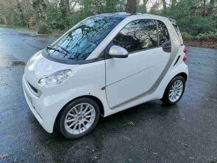 2011 11 FORTWO 0.8 PASSION CDI 2D 54