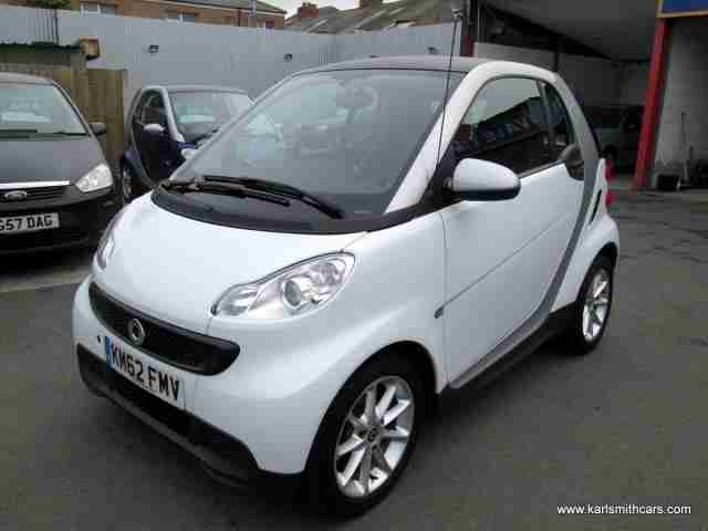 2012 (62) SMART FORTWO 1.0 PURE MHD 2DR Automatic