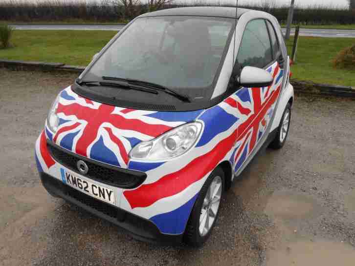 2012 '62' Smart ForTwo special edition 1.0 petrol UNION JACK wrap! Low mileage!