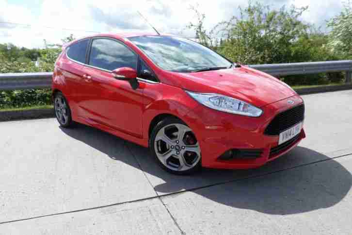 2014 Ford Fiesta ST-2 Hartwell Supplied Vehicle From New, Recaro Sports Seats,
