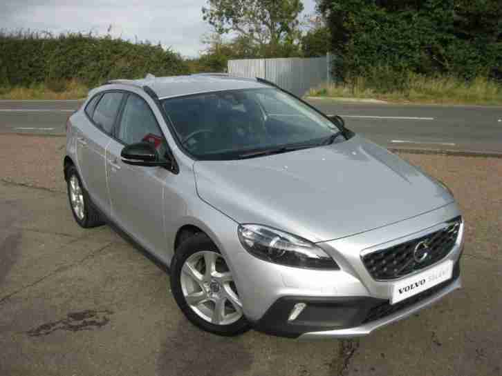 2014 V40 Cross Country 1.6 TD D2 Lux