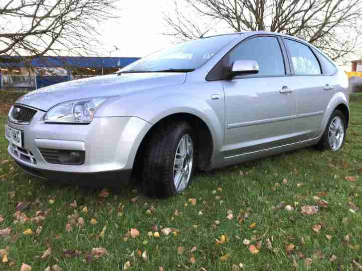 AUTO 2007 FORD FOCUS 1.6 GHIA 99BHP FULL DEALER HISTORY + EXCELLENT CONDITION