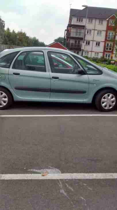 Xsara Picasso 2000 end of year,1,6