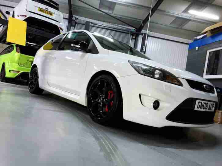 FORD FOCUS ST 225 2.5 TURBO WHITE, 12 MONTHS