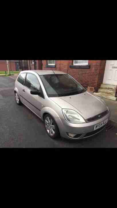 Ford Fiesta Mk6 Limited Edition Silver Leather Seats