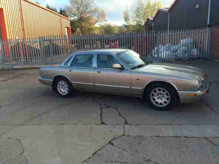 Jaguar XJ Series 3.2 auto 2002 XJ8 Executive FULLY LOADED MAY SWAP PX WHY