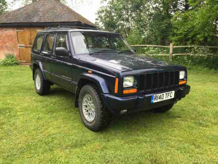 Jeep Cherokee 4.0 Limited 4x4 5dr 1997 in Patriot Blue & Beige Leather Seats