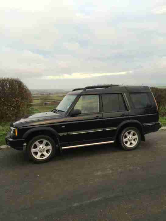 LAND ROVER DISCOVERY ES PREMIUM V8 AUTO BLACK Part Exchange Deal Swap Welcome