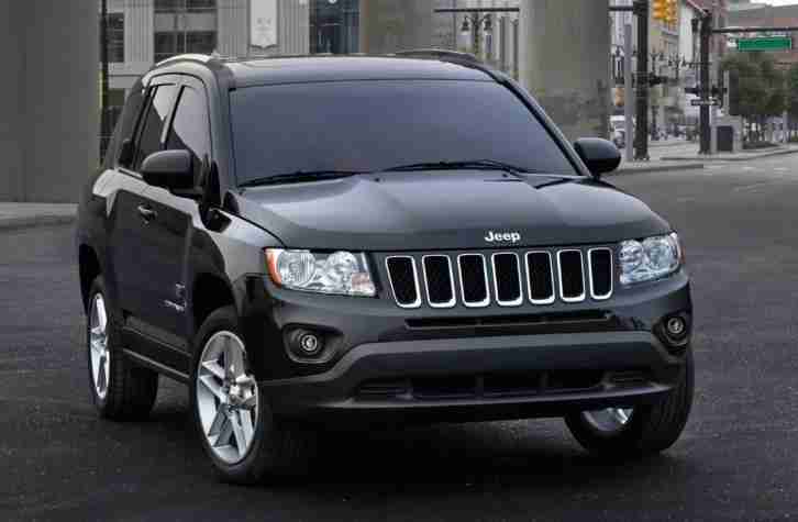 LHD 2011 Jeep Compass 2.0 petrol ( 154bhp ) Limited, Black on Black FULLY LOADED