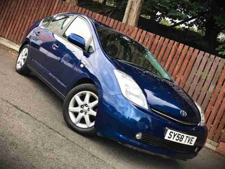 LOW MILEAGE TOYOTA PRIUS HYBRID 1.5 CVT AUTOMATIC FULL SERVICE HISTORY