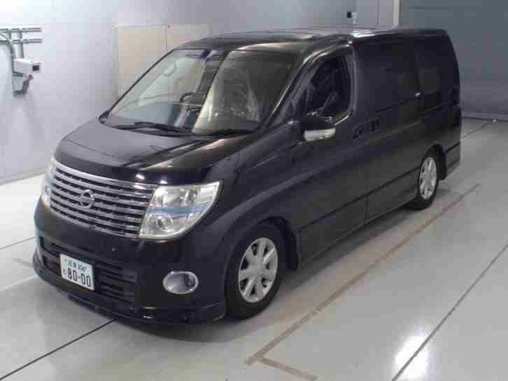 NISSAN ELGRAND E51 HIGHWAY STAR 4X4 TWIN POWER DOORS AND SUNROOFS TOP SPEC