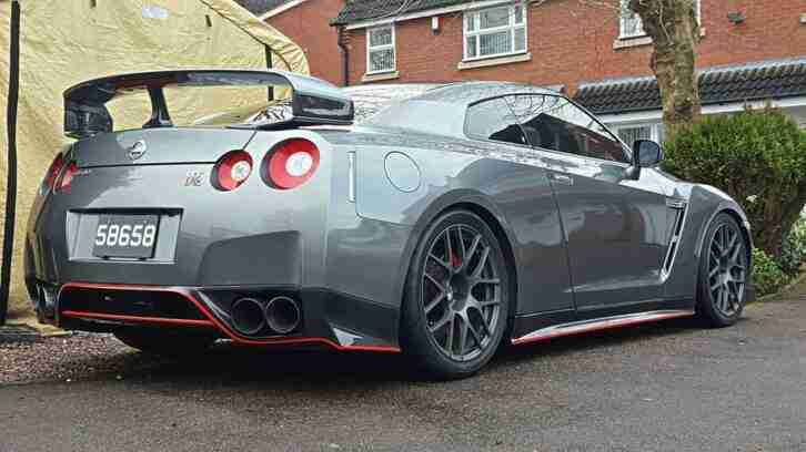 Nissan R35 GTR LM 800R STAGE 5+ MASSIVE SPEC 25K MILES FROM NEW