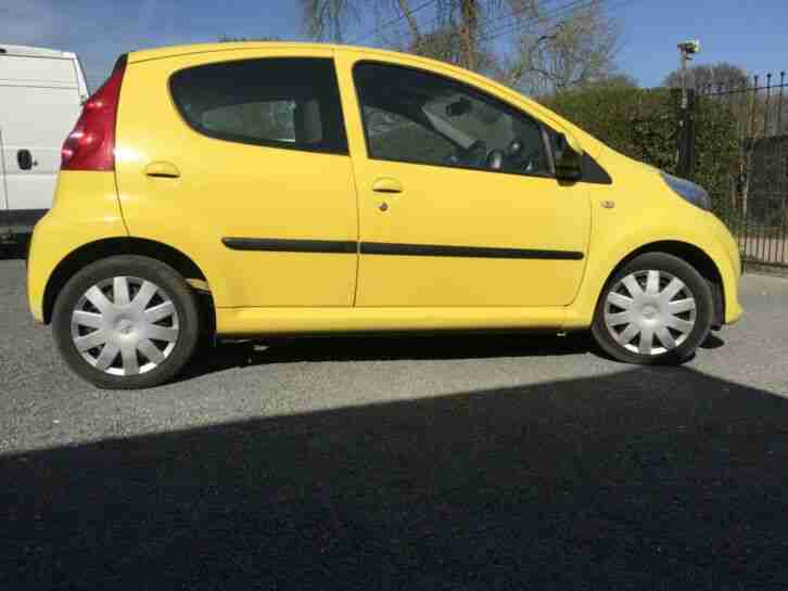 PEUGEOT 107 LIKE C1 AYGO IDEAL FIRST CAR