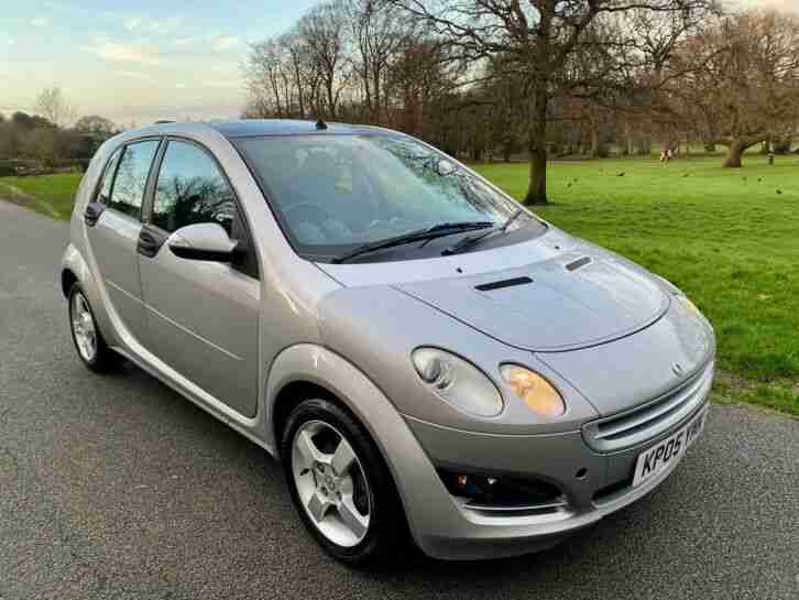 Rare Low Mileage 2005 Smart ForFour 1.1 31,000 miles Panoramic Roof Superb