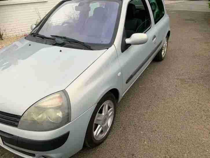 Renault Clio 1.4 16v Dynamique 54 REG IN SILVER WITH MOT MAY 2020