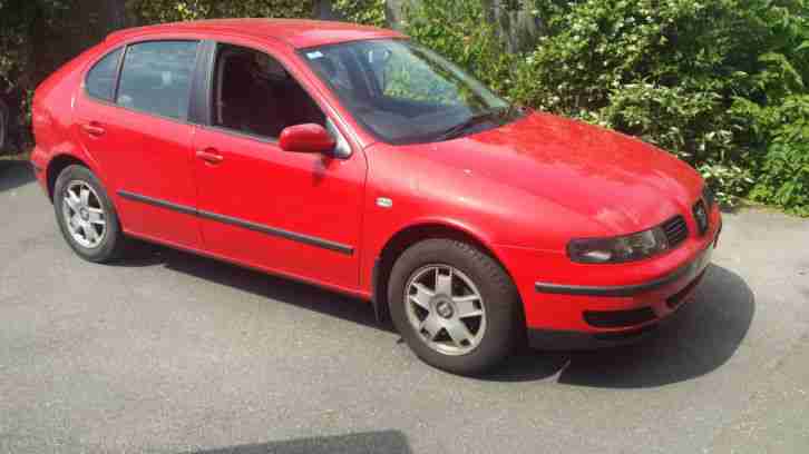 LEON S 16V 2001 RED SPARES OR REPAIR RUN
