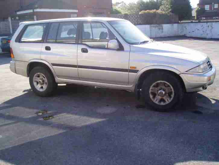 Musso 2.9D spares or repair Mot to