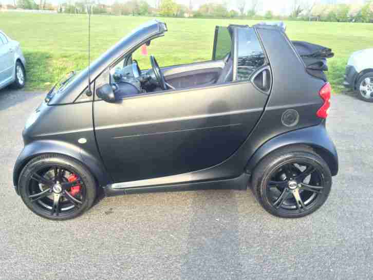 Smart Car FourTwo Black Edition, Convertible 16 Alloys,Heated Leather Seats, FSH