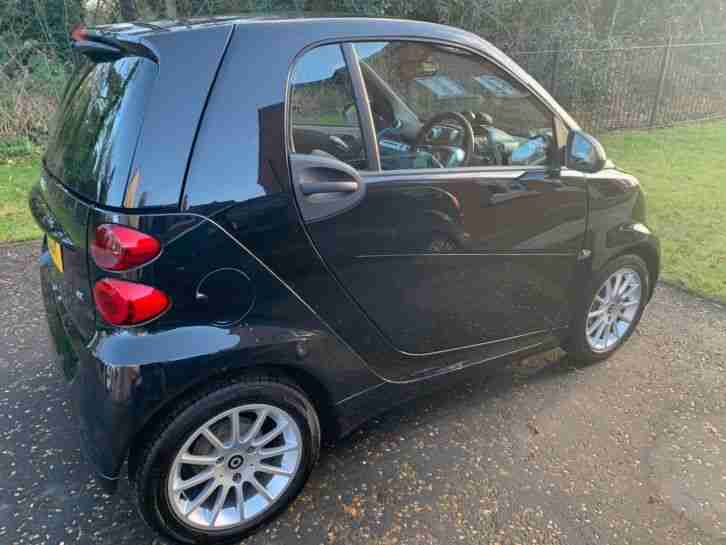 Smart Fortwo Passion Cdi Auto Black 2011 Only 48K Service History P X up or down