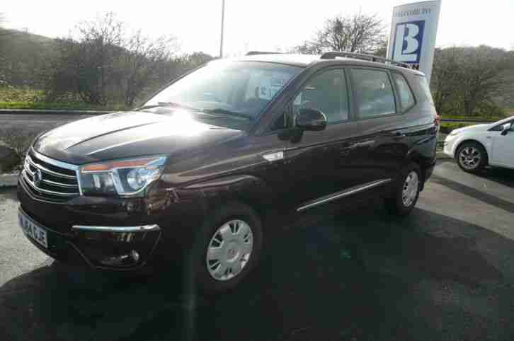 Ssangyong Turismo 2.0TD ( 155ps ) S