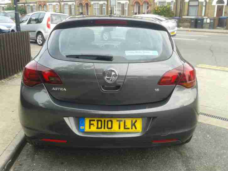 Vauxhall/Opel Astra 1.6 SE AUTOMATIC 5 DOOR 10 REG FSH IMMACULATE